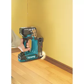 Makita DPT353Z 35mm 18V Li-Ion LXT First Fix Cordless Pin Nail Gun - Bare 2 Makita DPT353Z 35mm 18V Li-Ion LXT First Fix Cordless Pin Nail Gun - Bare - Image 2